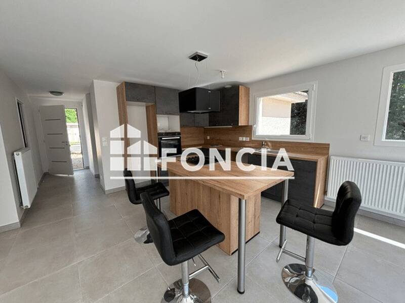 Maison à louer, 130m², SAINT DIDIER DE FORMANS