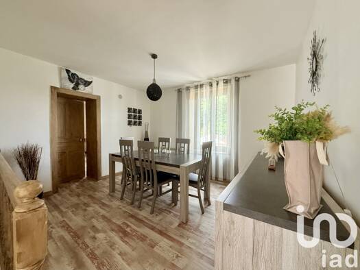 Maison de ville à vendre 116 000 € 5 pièces 2 chambres 140 m² 191 m² de terrain Arches 88380
