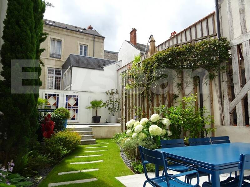 Maison à louer, 245m², ORLEANS