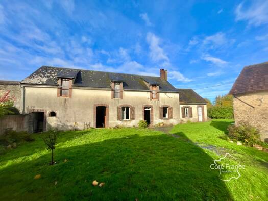 Ferme à vendre 115 000 € 3 pièces 2 chambres 82,5 m² 5 170 m² de terrain Tannerre-en-Puisaye 89350