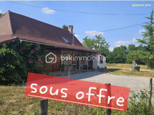 Maison à vendre 196 000 € 4 pièces 1 chambre 113 m² 13 600 m² de terrain Le Fay 71580