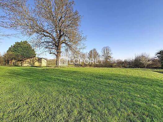 Terrain à vendre 75 000 € 1 922 m² de terrain Marboz 01851