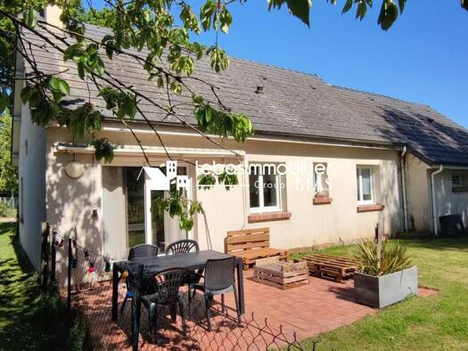 Maison de plain-pied à vendre 165 000 € 4 pièces 2 chambres 76 m² 1 030 m² de terrain Valmont 76540