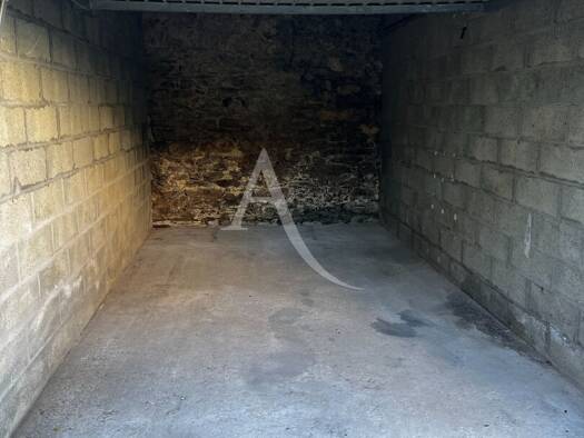 Parking à louer 75 € 15 m² Centre Tonnay-Charente 17430