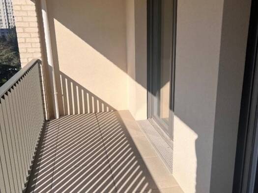 Appartement à louer 1 442 € 4 pièces 3 chambres 76 m² 5ème étage Prefecture Bobigny 93000