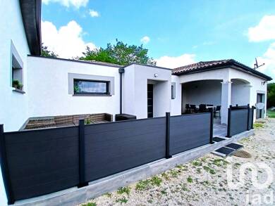 Maison à vendre 315 000 € 7 pièces 4 chambres 151 m² 3 360 m² de terrain La Ville-Dieu-du-Temple 82290