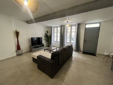 Maison à louer 1 400 € 4 pièces 3 chambres 112,2 m² Carmes-Infirmieres-Thiers Avgnon 84000
