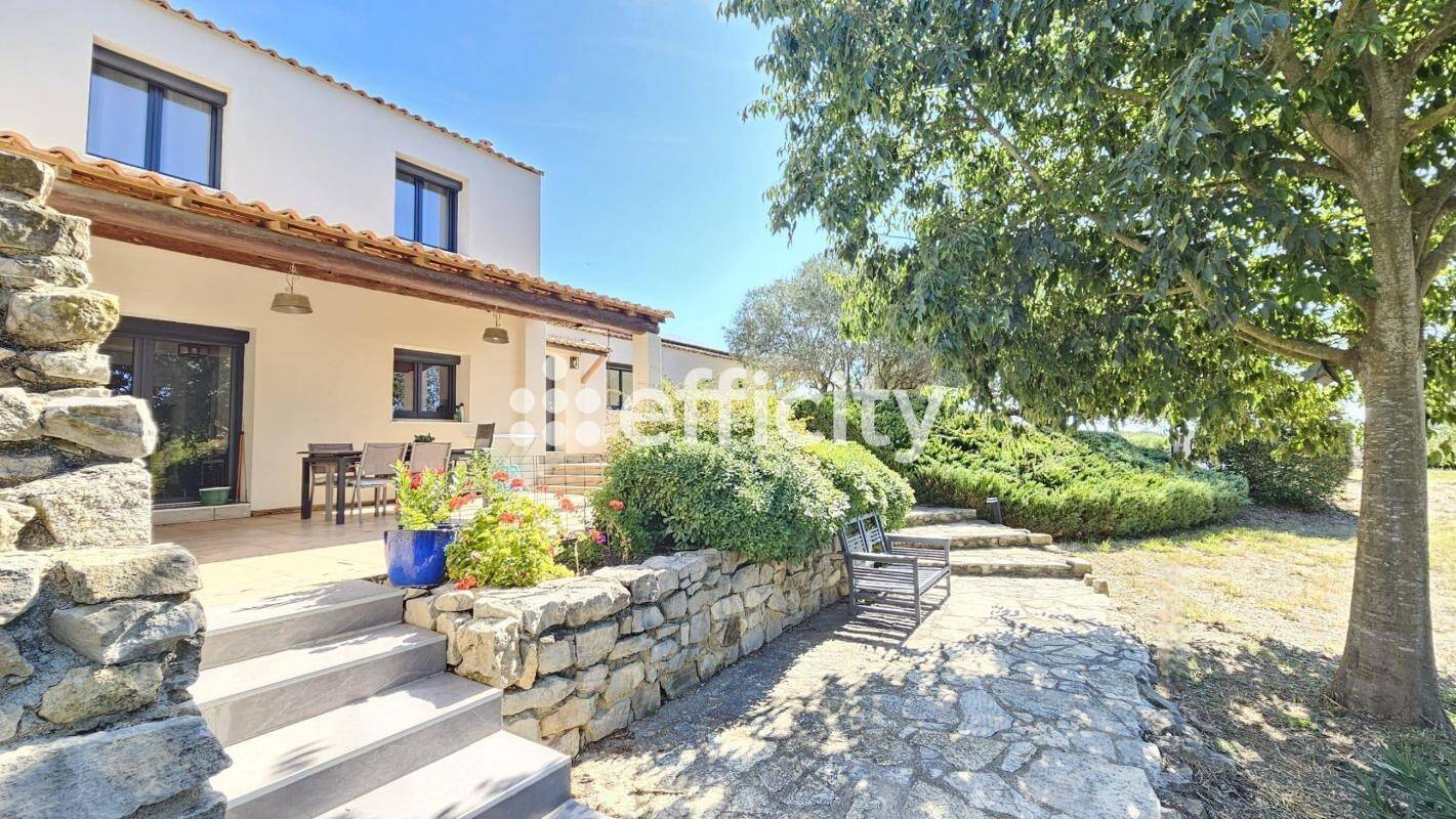 Maison à vendre, 211m², MONTAGNAC