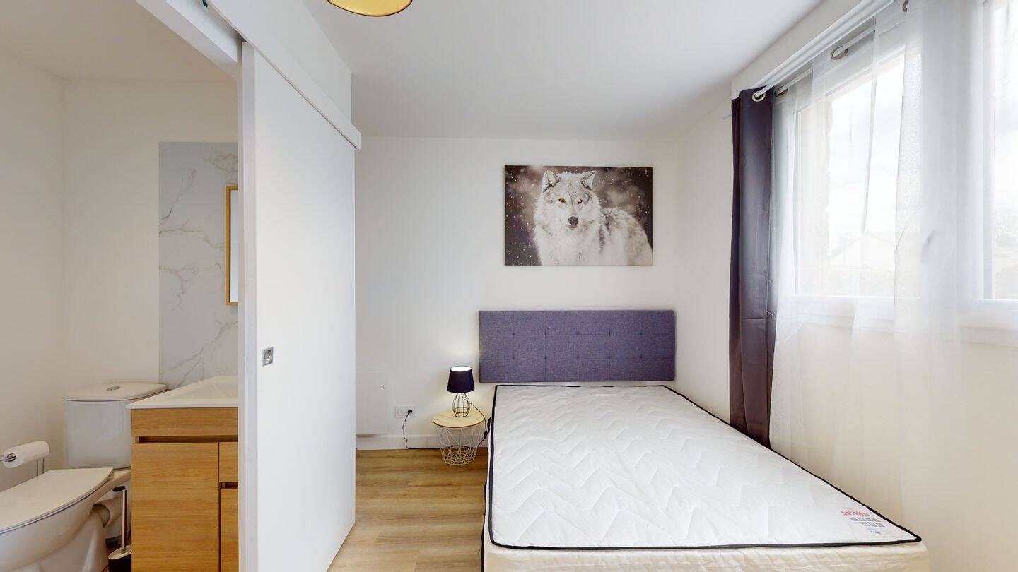 Maison 12 pièces — 12
