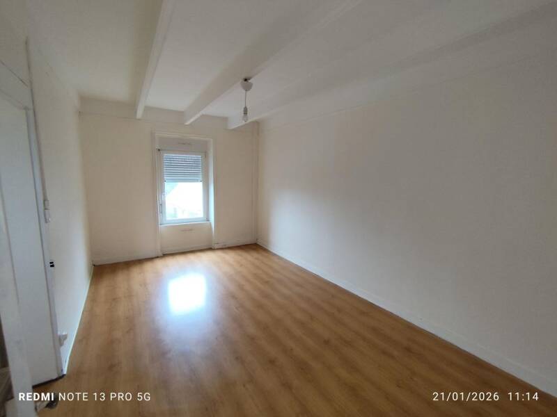 Maison à louer, 93m², PLOUGOURVEST