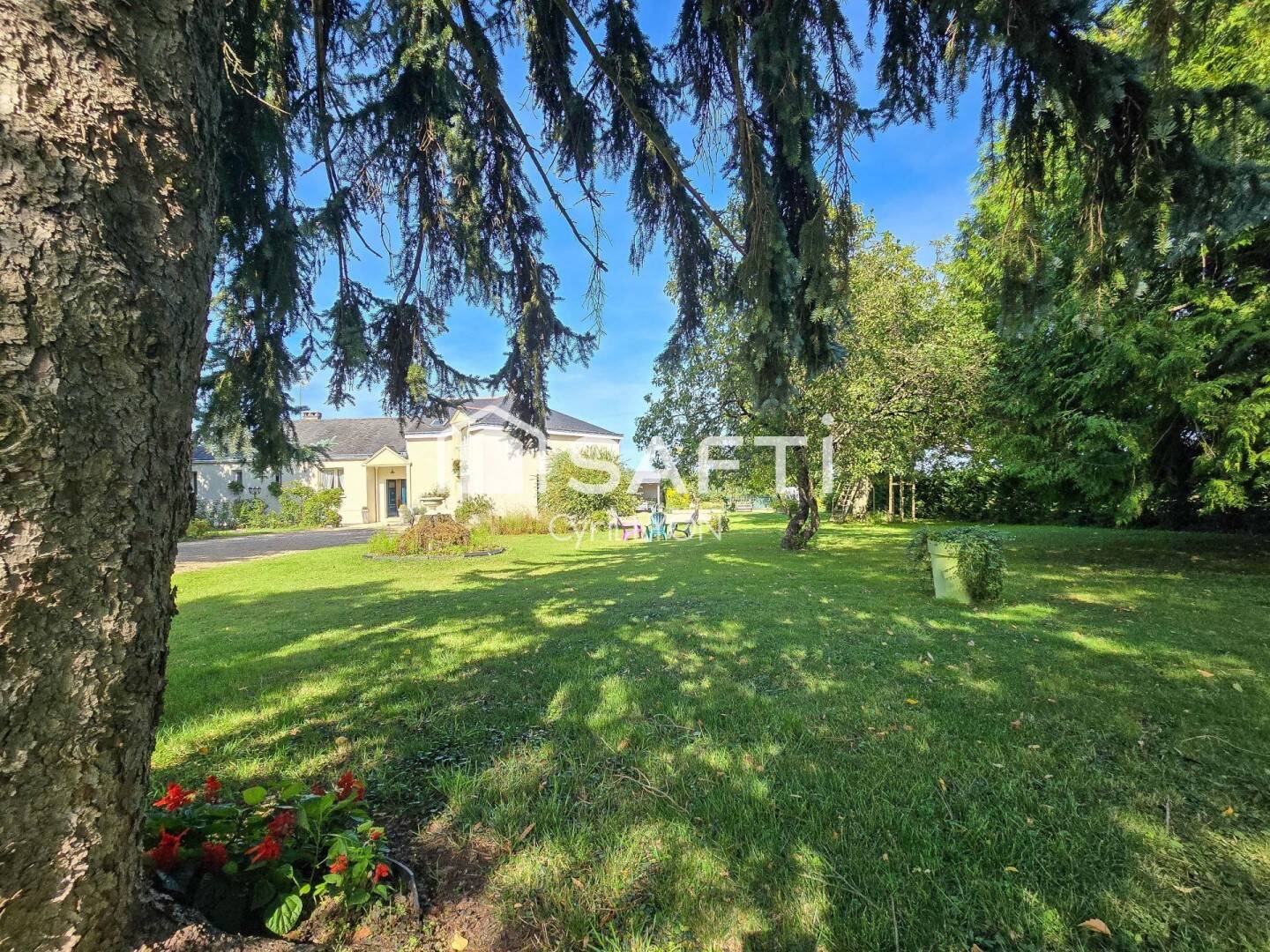 Maison à vendre, 208m², VERNANTES