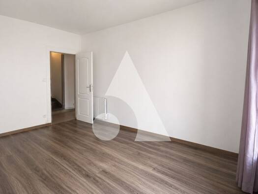 Immeuble à vendre 325 000 € 130 m² Village Montigny-lès-Cormeilles 95370
