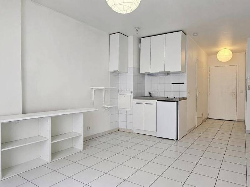 Maison à louer, 25m², PARIS 18E