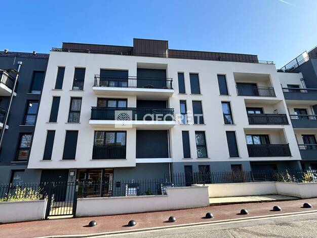 Appartement à vendre 350 000 € 4 pièces 2 chambres 87 m² Étage 2/4 Le Vieux Verneuil Verneuil-sur-Seine 78480