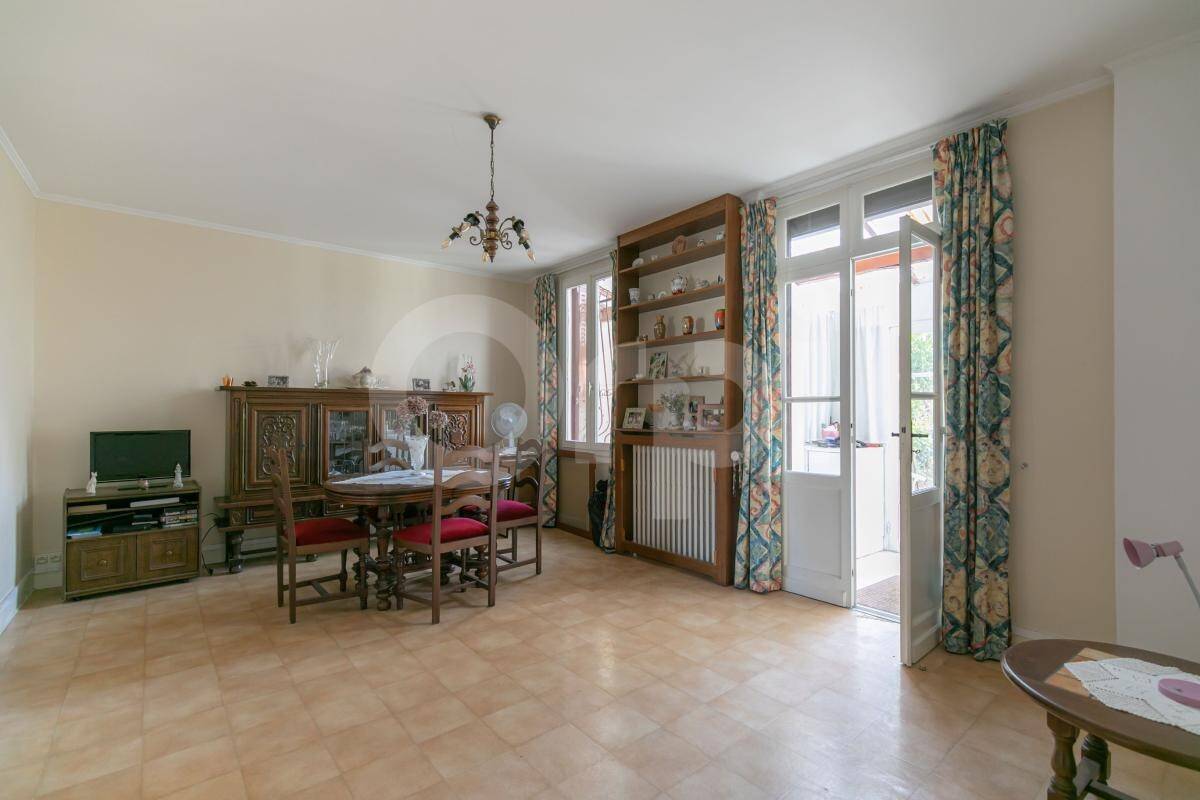 Maison à vendre, 80m², SAINT MAUR DES FOSSES