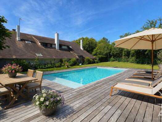 Maison à vendre 420 000 € 8 pièces 5 chambres 274 m² 2 845 m² de terrain Girolles 45120