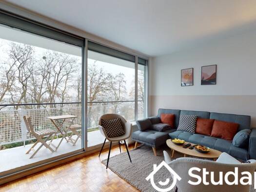 Colocation à louer 684 € 1 pièce 2 chambres 10 m² 1er étage Centre Nord Palaiseau 91120