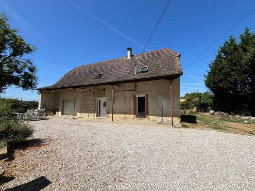 Maison à vendre 199 000 € 4 pièces 3 chambres 132 m² 1 500 m² de terrain Le Miroir 71480