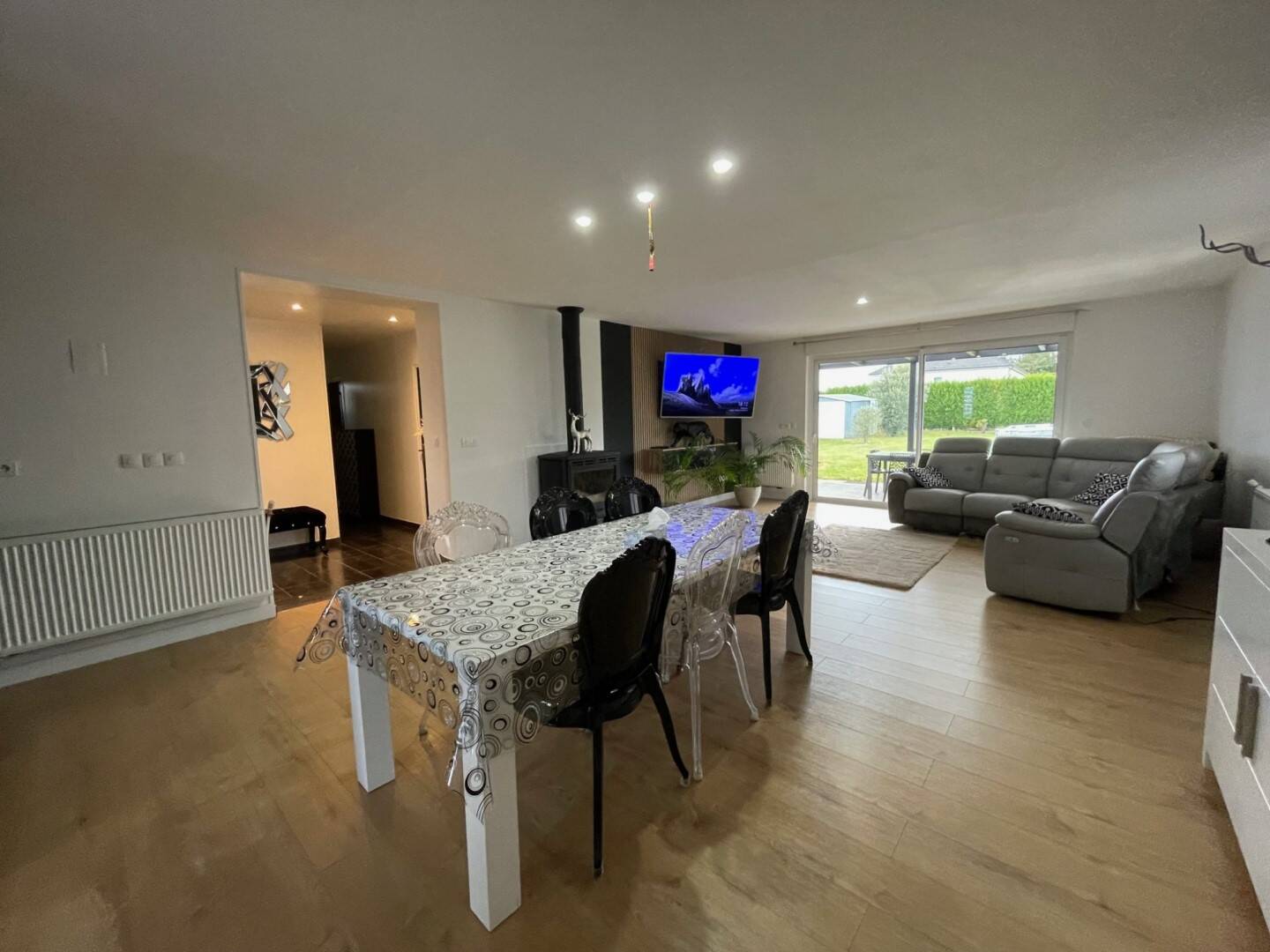 Maison à vendre, 135m², PUISIEUX ET CLANLIEU