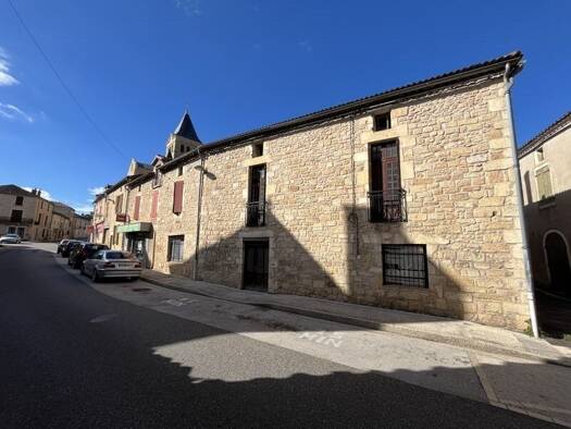 Maison à vendre 49 990 € 7 pièces 2 chambres 130 m² 213 m² de terrain Duravel 46700