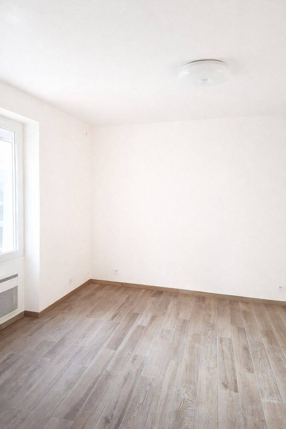 Maison à louer, 20m², SAINT MAUR DES FOSSES