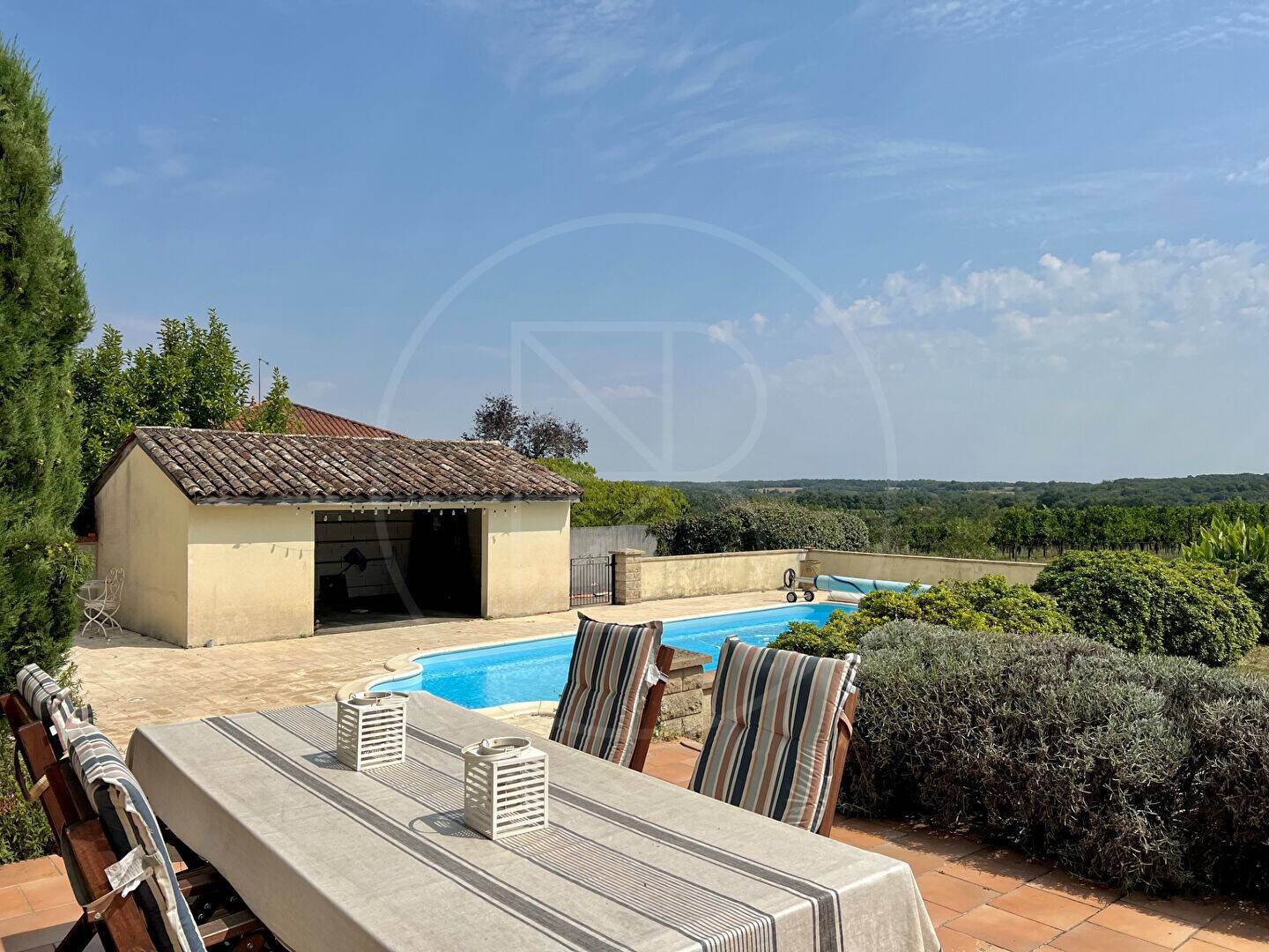Maison à vendre, 450m², SAUVETERRE DE GUYENNE