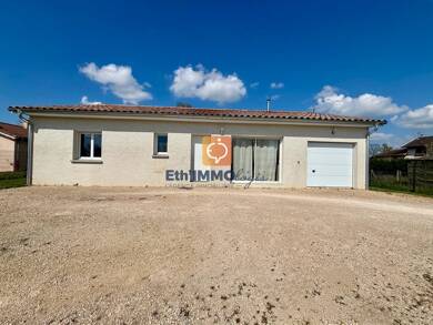 Maison de plain-pied à vendre 235 000 € 5 pièces 3 chambres 102 m² 1 097 m² de terrain St Etienne sur Reyssouze 01190