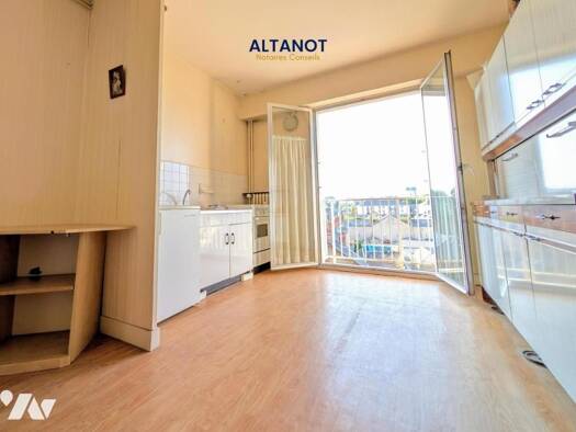 Appartement à vendre 115 880 € 2 pièces 1 chambre 32,66 m² Étage 4/6 Tours 37000