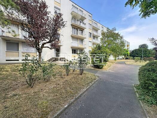 Appartement à vendre 88 000 € 5 pièces 3 chambres 90,46 m² Étage 2/4 Saint-André-les-Vergers 10120