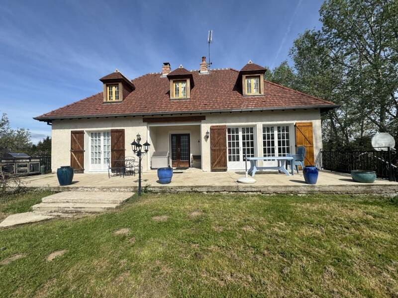 Maison à vendre, 217m², MONTLUCON