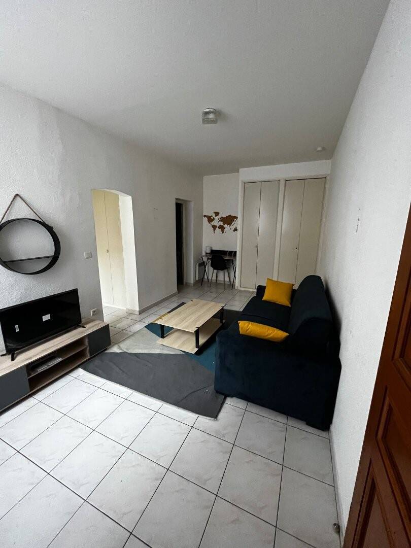 Maison à louer, 28m², BEZIERS