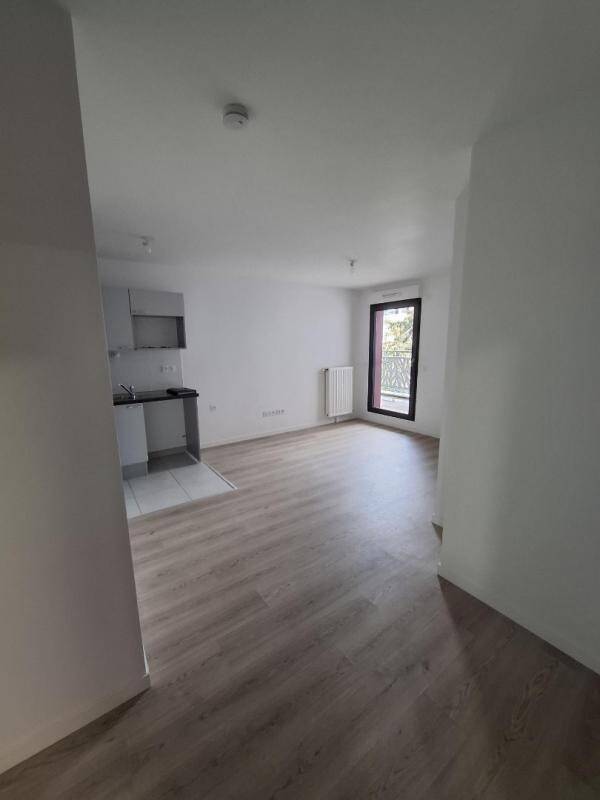 Maison à louer, 38m², CHENNEVIERES SUR MARNE