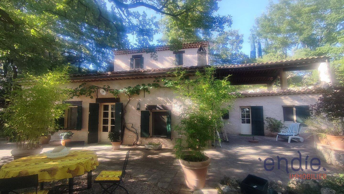 Maison à vendre, 160m², SAINT ANTONIN DU VAR