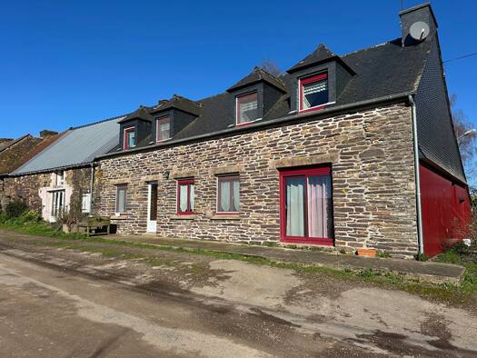 Maison à vendre 211 000 € 5 pièces 4 chambres 145 m² 1 662 m² de terrain Campénéac 56800