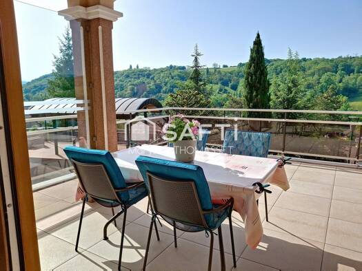 Demeure à vendre 1 990 000 € 8 pièces 3 chambres 295 m² 14 650 m² de terrain Frangy 74270