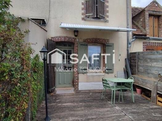 Maison à vendre 100 000 € 5 pièces 2 chambres 65 m² 147 m² de terrain Saint-Germain-des-Prés 45220