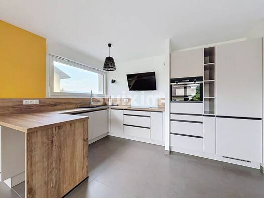 Appartement à vendre 430 000 € 4 pièces 3 chambres 77,93 m² Étage 1/2 Chens-sur-Léman 74140