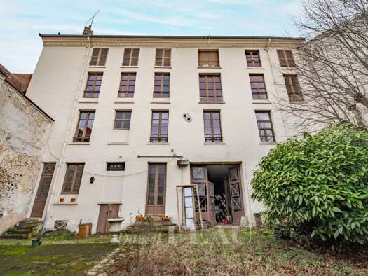 Maison à vendre 1 330 000 € 15 pièces 732 m² 2 000 m² de terrain Houdan 78550