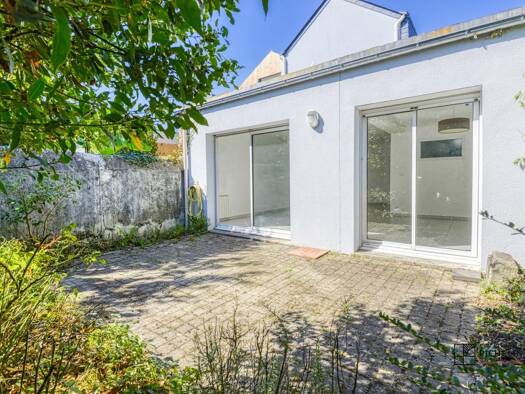 Maison de plain-pied à louer 1 637 € 5 pièces 3 chambres 97 m² dès le 26/04/2026 Rte de Vannes Nantes 44300