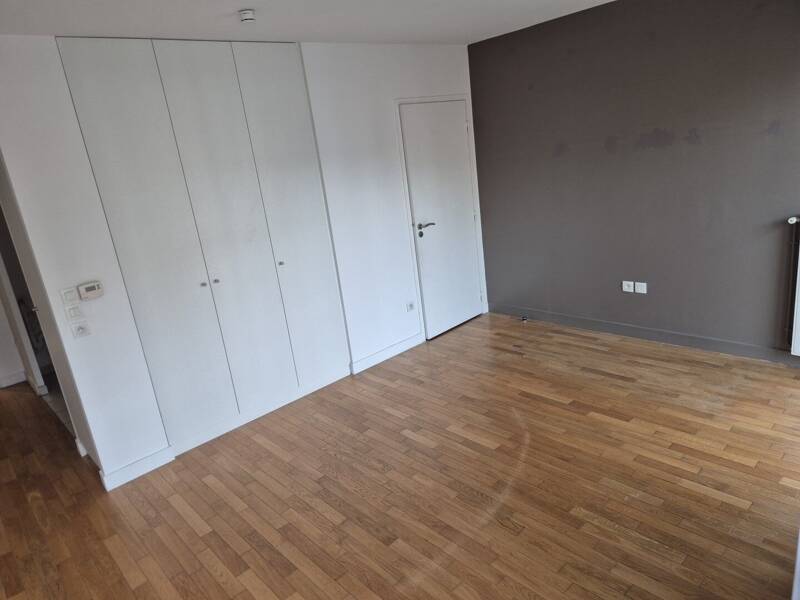 Maison à louer, 28m², PARIS 18E