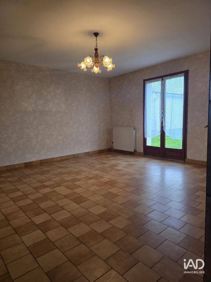 Maison à vendre, 88m², LUSSAC LES CHATEAUX