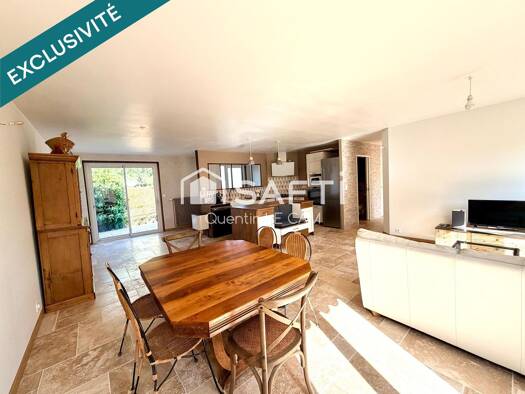 Maison de plain-pied à vendre 294 700 € 4 pièces 2 chambres 98 m² 334 m² de terrain Pruniers Bouchemaine 49080