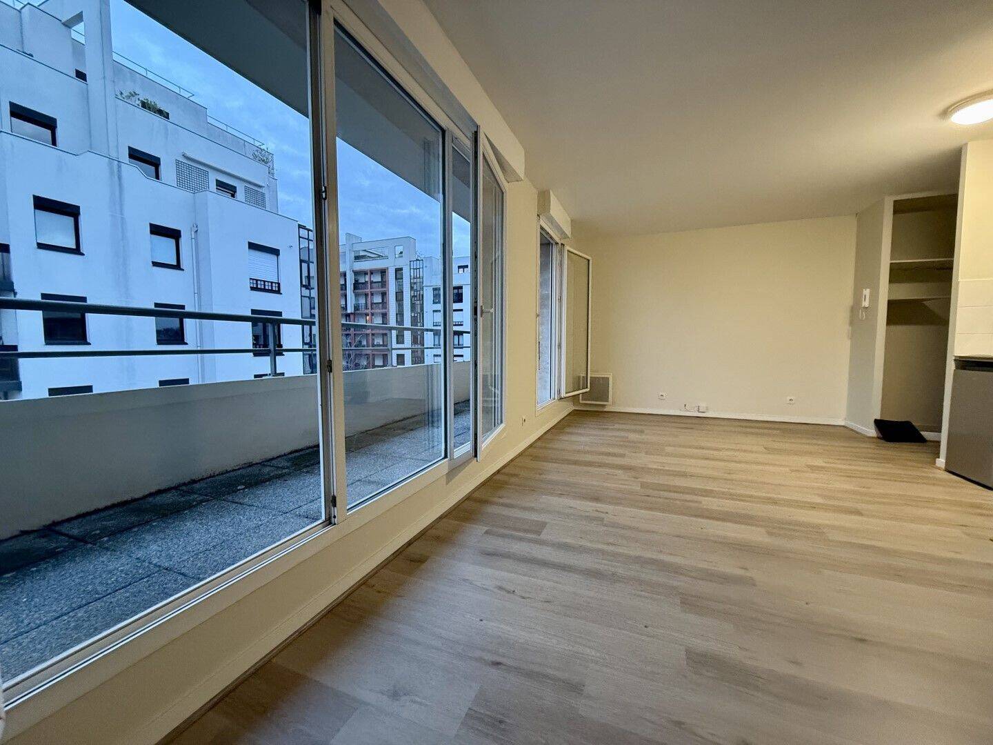 Maison à louer, 30m², ISSY LES MOULINEAUX