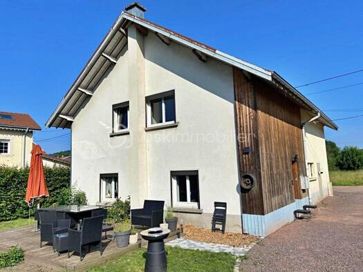 Maison à vendre 235 000 € 7 pièces 3 chambres 170 m² Granges-Aumontzey 88640