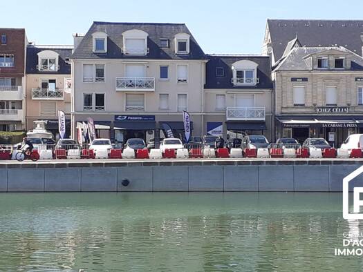 Appartement à vendre 144 500 € 1 pièce 25,64 m² Étage 1/2 Courseulles-sur-Mer 14470