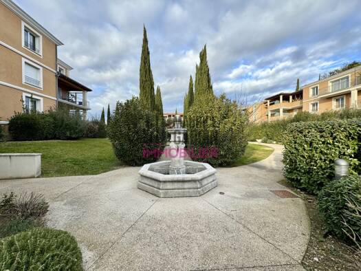 Appartement à louer 754 € 2 pièces 1 chambre 41,5 m² Étage 2/3 Argensol Orange 84100