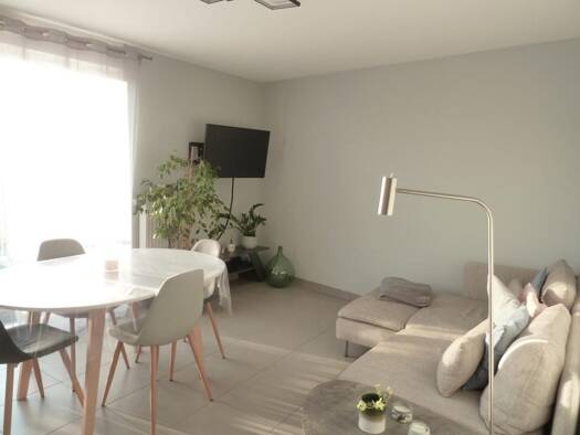 Appartement à louer 915 € 3 pièces 2 chambres 60 m² 2 étages Centre Ville Haguenau 67500