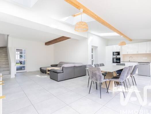 Maison à vendre 415 000 € 5 pièces 3 chambres 110 m² 265 m² de terrain Rubis Longjumeau 91160