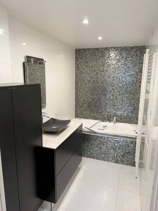 Maison à louer, 100m², COURBEVOIE