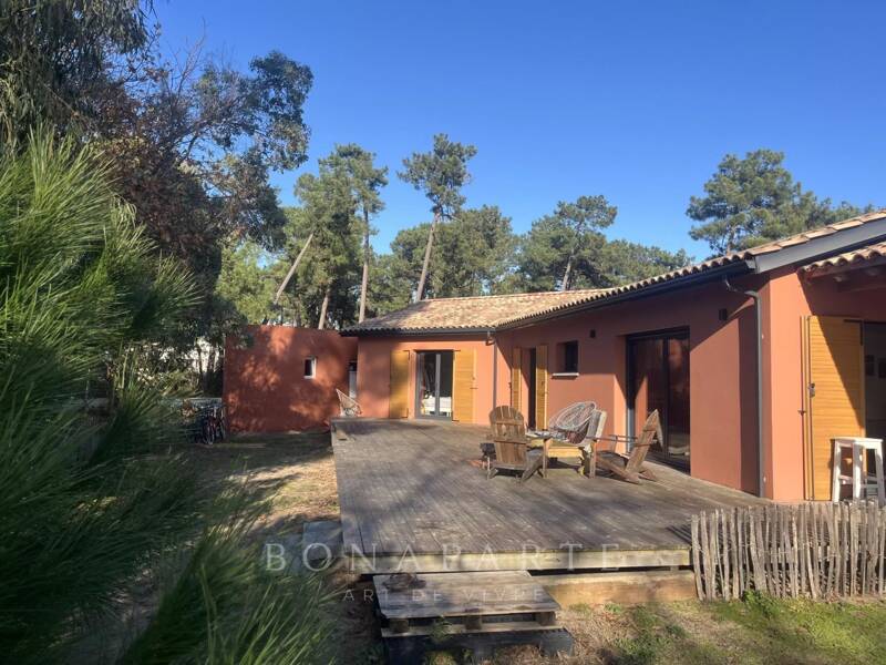 Maison à vendre, 131m², VENDAYS MONTALIVET